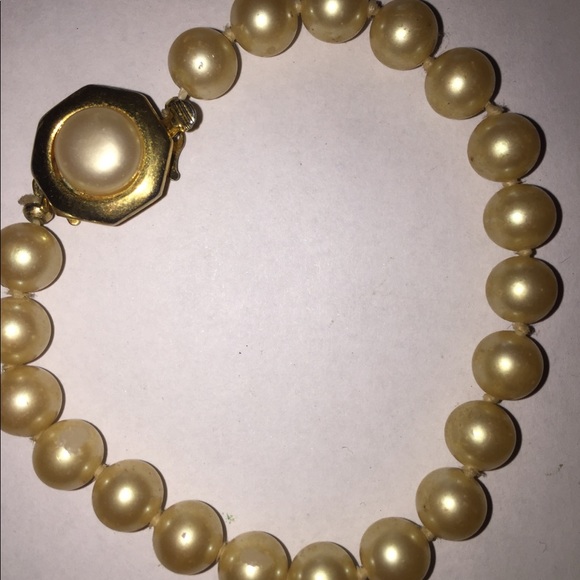 VTGPearl bracelet/earings set(separated=offers✔️) - Picture 3 of 8